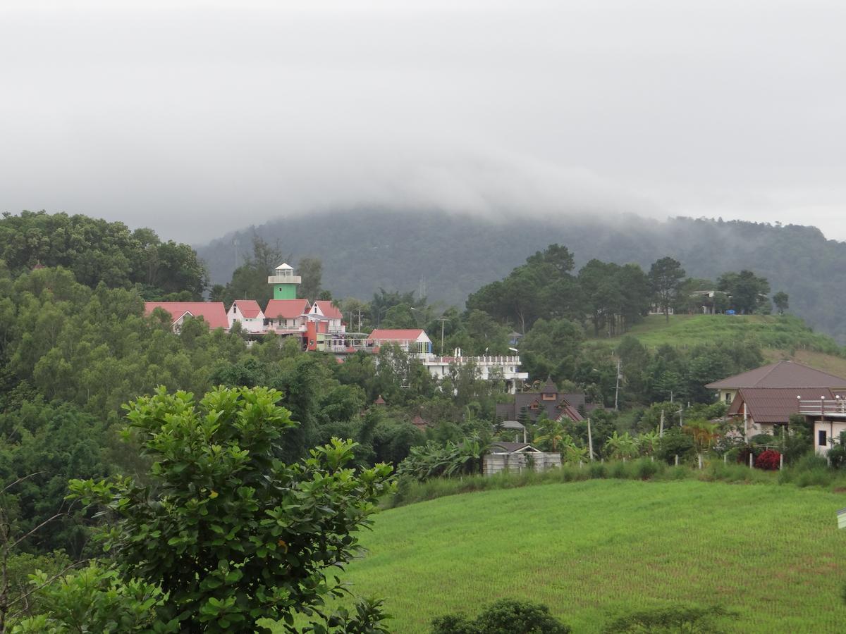 Fufu In Love Amphoe Amphoe Khao Kho Exterior foto